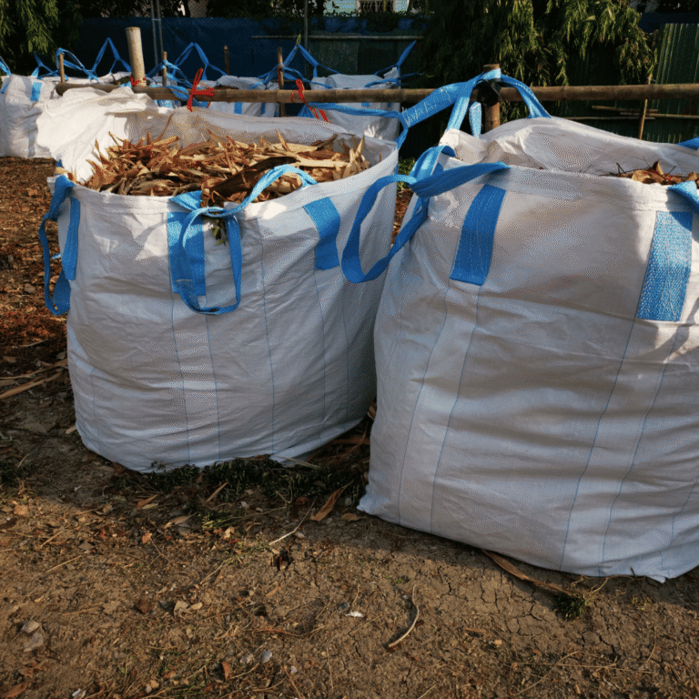 Big bag rempli de gravats